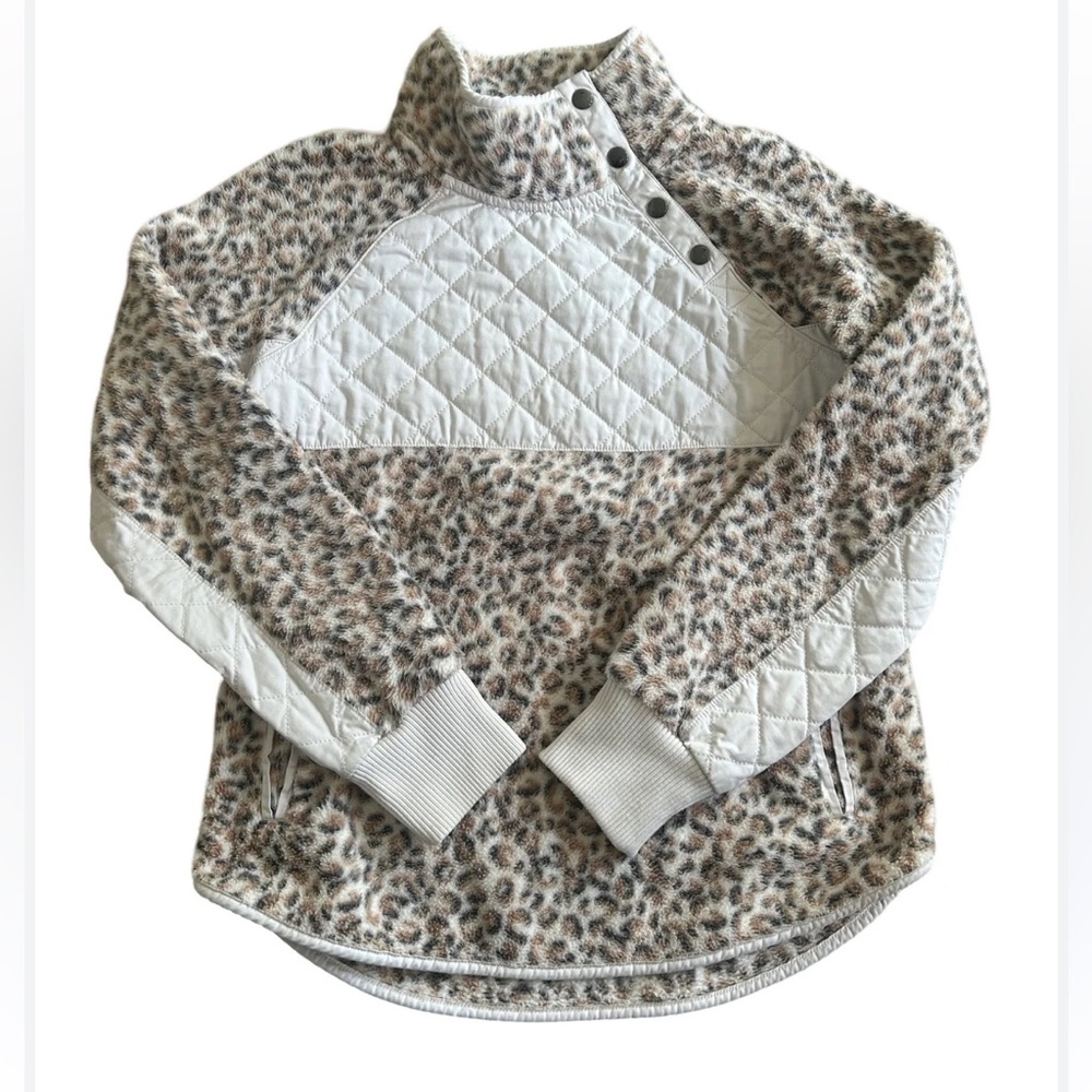 Abercrombie and Fitch Leopard Print Asymmetric Snap Fleece Jacket Womens SMALL